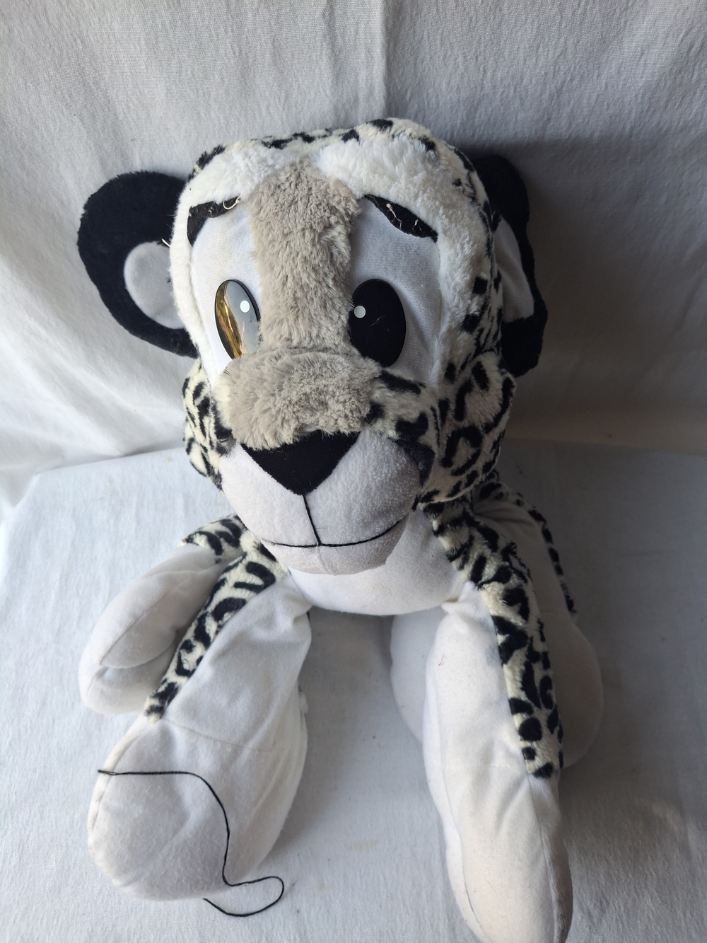 Plush Leopard Stuffed Animal Toy - White and Black